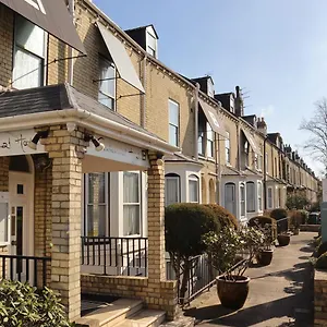 Centennial 3* Cambridge